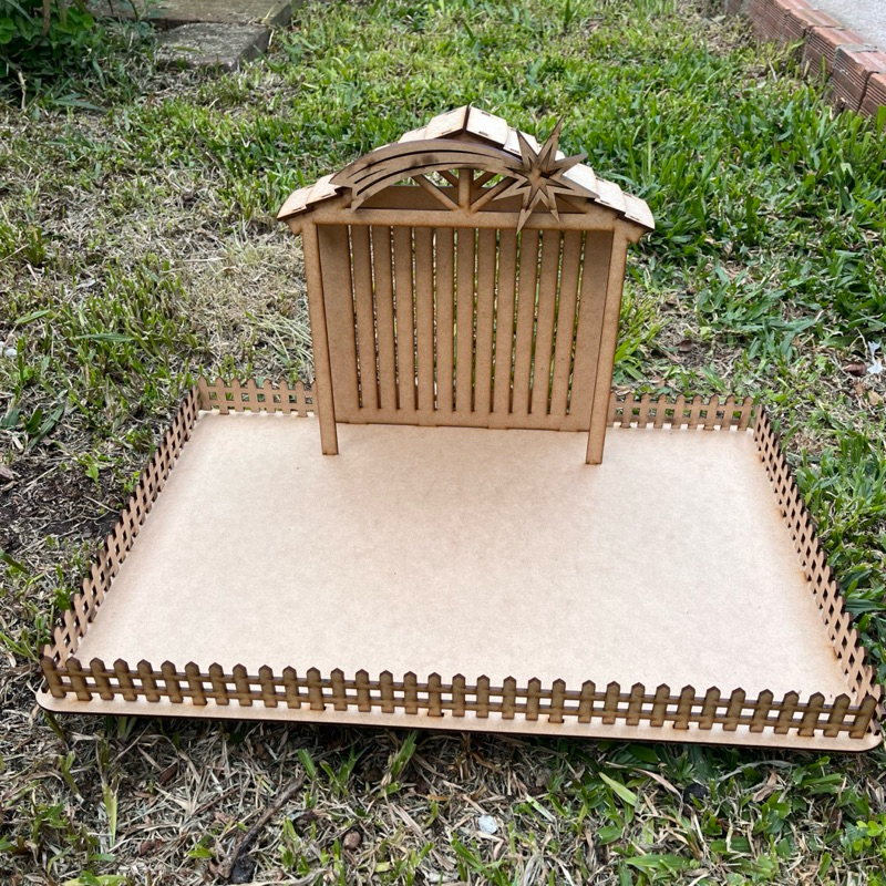 Casinha com Cercado para Presépio Tamanho G 2