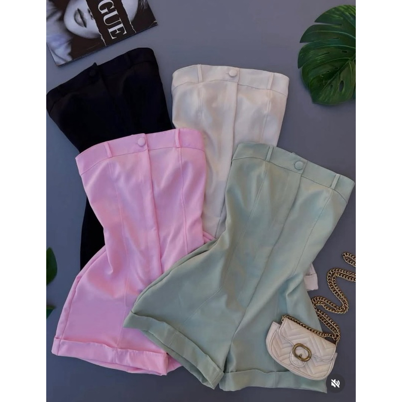 Macaquinho Feminino Alfaiataria Tomara Que Caia Short Tendência