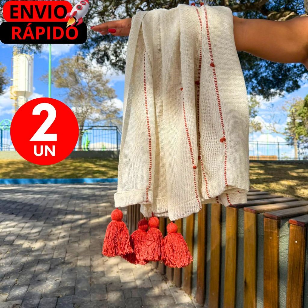 Conjunto -  Mantas  Luxo Artesanal com Design Boho Chic Com Pompom | Use em Sofá , Poltrona ou Cama.