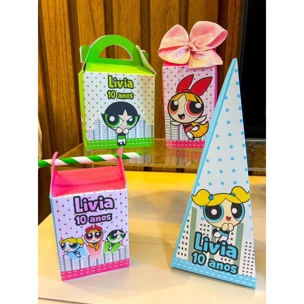 Kit Festa Meninas Super Poderosas Personalizado 10/50 Peças–Caixas Milk-Pirâmide-Maleta-Canudo com Nome e Idade Infantil
