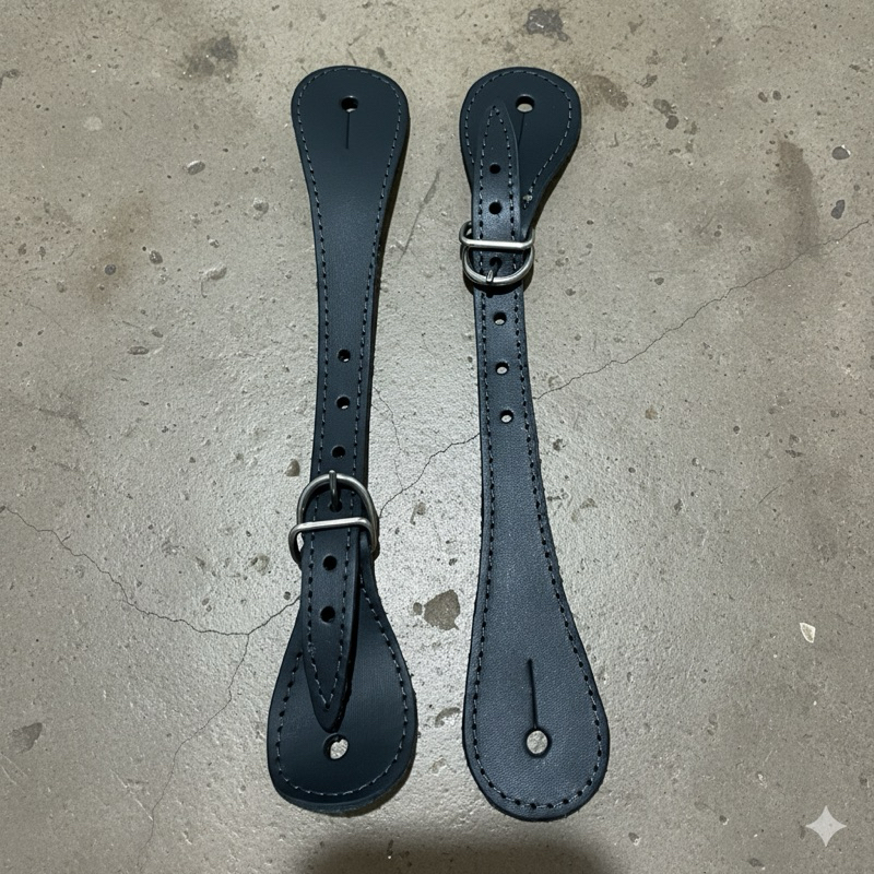 Correia de Espora Tradicional Simples de Couro Legítimo QM Com Fivela Inox