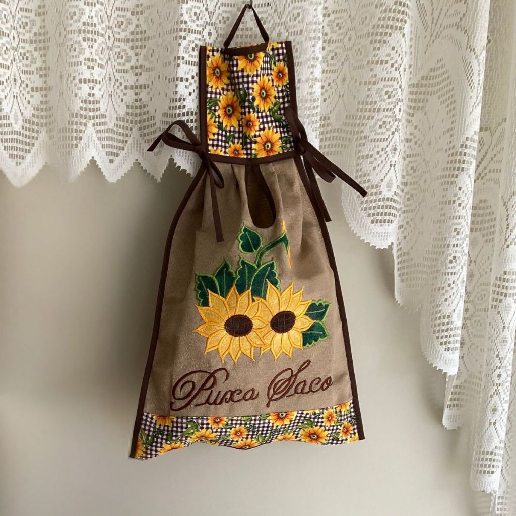 Puxa Saco Barrado Bordado com Viés Rústico