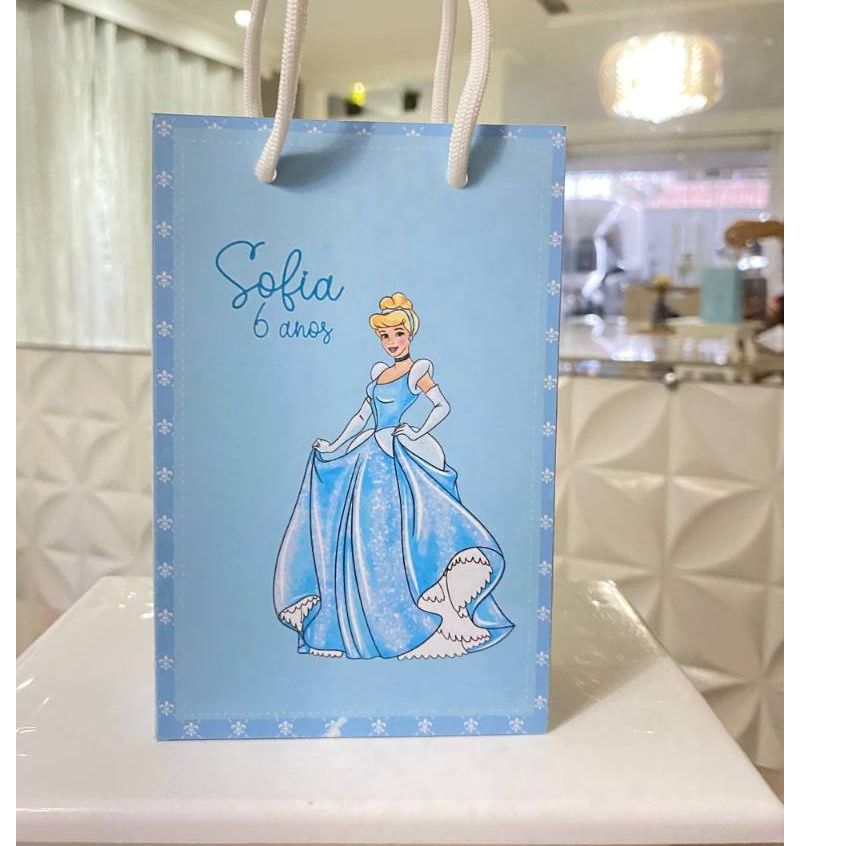 SACOLINHA PERSONALIZADA CINDERELA TAMANHO P (10X15) PEGUE E MONTE. FAZEMOS TODOS OS TEMAS.LEMBRANCINHA CINDERELA