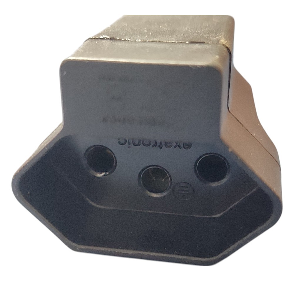 Detalhes do 03 ADAPTADORES REFORÇADOS TOMADA MODELO ANTIGO PARA NOVO