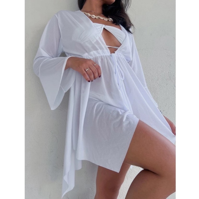 Saída de Praia Curta Vestidinho com Manga Flare e Amarração Abaixo do Busto Verão 2026