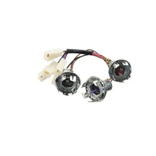 Chicote Conector Plug Lanterna Traseira Voyage Com Soquetes