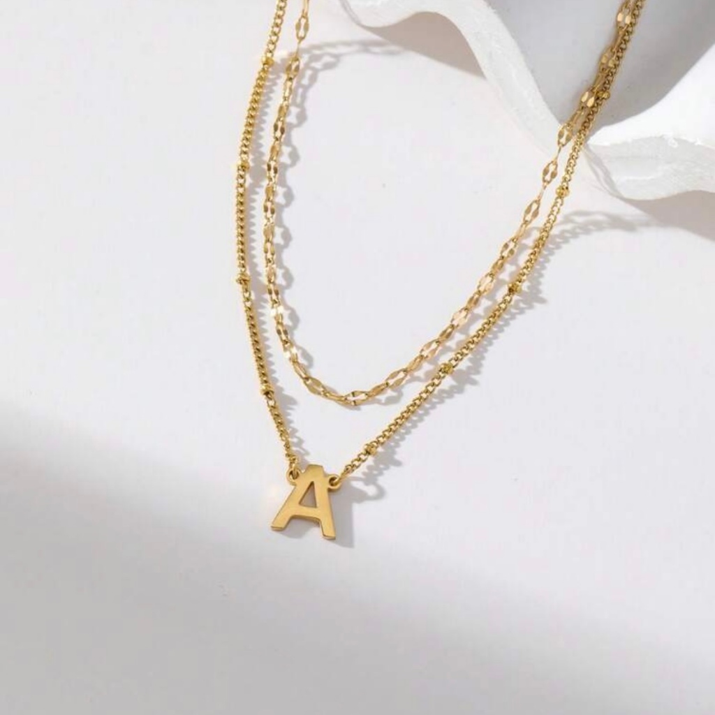 Colar Feminino em Camadas com Corrente de Lábios e Letra Inicial A-Z, Banhado a Ouro 18K e Prata 925 em Oferta na Shopee