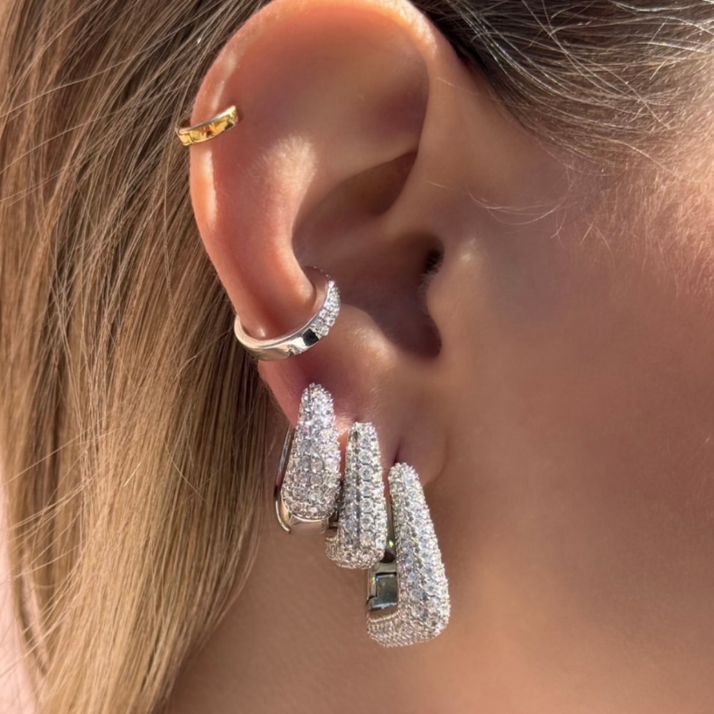 Trio de Brincos Folheado a Prata Argola Quadrada Com Zircônia em Oferta na Shopee