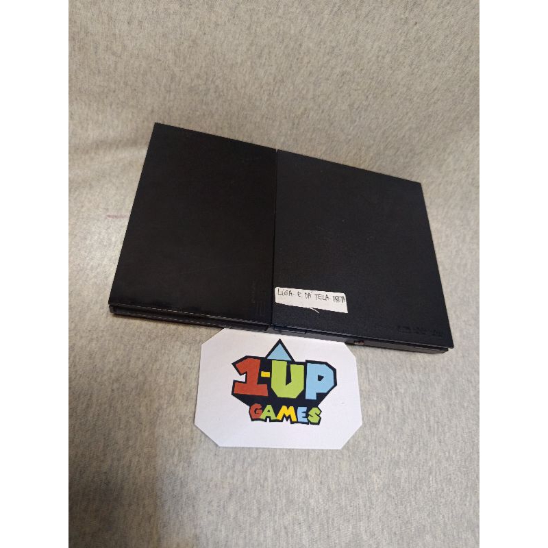 Videogame Antigo PlayStation 2 Sony. Liga e da Tela Preta