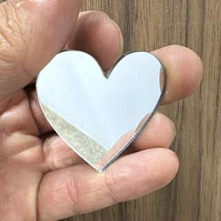 Kit 50 Mini Corações Acrílico Espelhado 4x3,5cm Adesivo Dupla Face Decoração Festas Artesanato em Oferta na Shopee