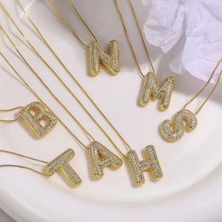Colar Com Pingente Grande de Zircônio Design em Forma de Letras Variadas para Personalização