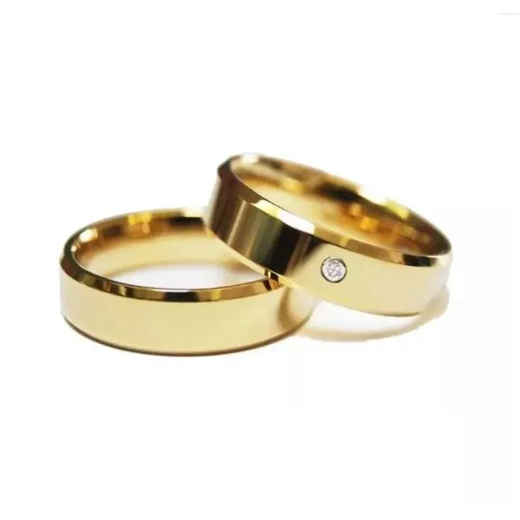 Par De Aliança Casamento Chanfrada 6mm Com Zircônia Tungstênio Banhada Ouro 18k Anatômica