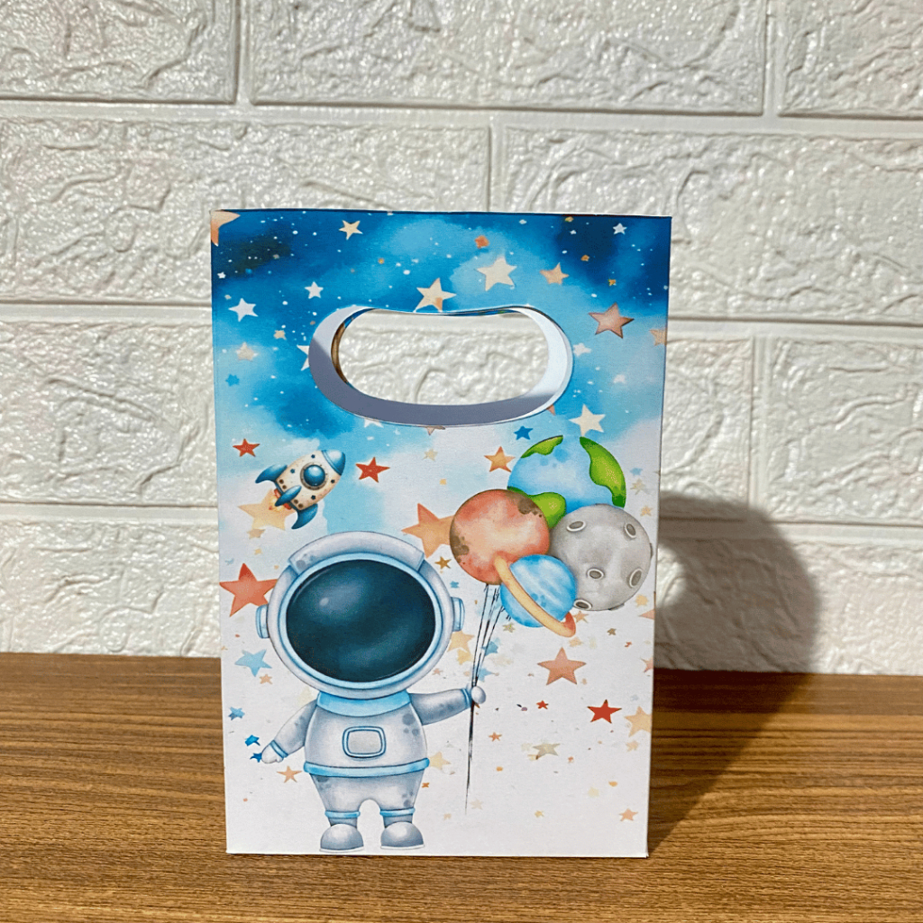 PEGUE E MONTE MINI SACOLINHA PERSONALIZADA para Festas Aniversários Lembrançinhas ASTRONAUTA-ENVIO IMEDIATO!