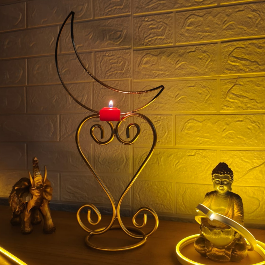 Candelabro Golden Moon 43cm | Porta Velas Lua Decorativa em Ferro Dourado Artesanal WitzSmith