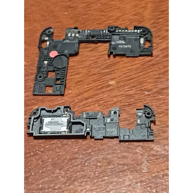 FALANTE E CARCAÇA PARTE TRASEIRA LG X CAM K580DSF