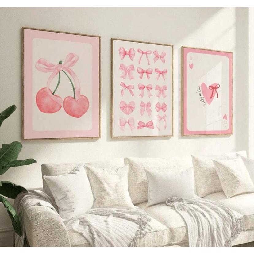 Quadro decorativo 3 peças minimalista cereja laço carta baralho rosa em Oferta na Shopee