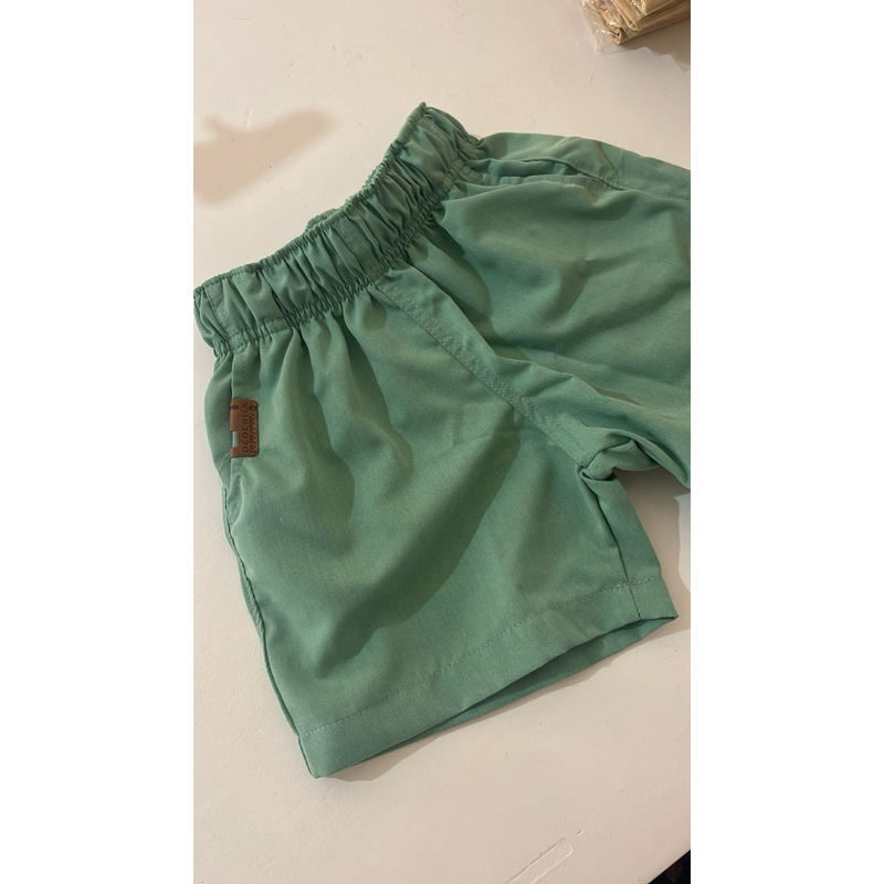 BERMUDA CASUAL RESORT EM LINHO COR VERDE TECIDO 78% POLIESTER 22% VISCOSE ADULTO MARCA OGOCHI