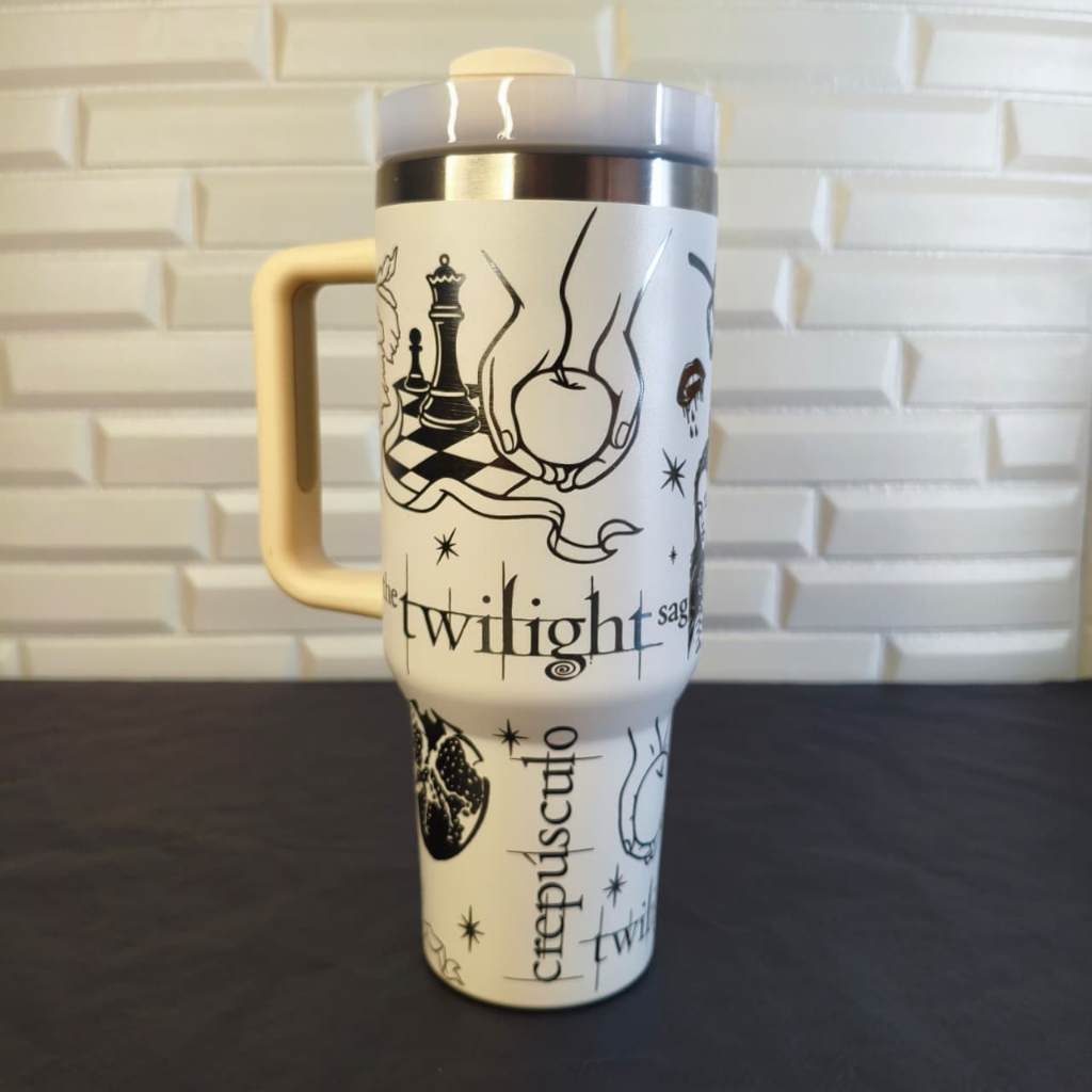 Copo Térmico 1200ml – Edição Crepúsculo Twilight com Gravação 360° a Laser. Com Canudo e Tampa. em Oferta na Shopee
