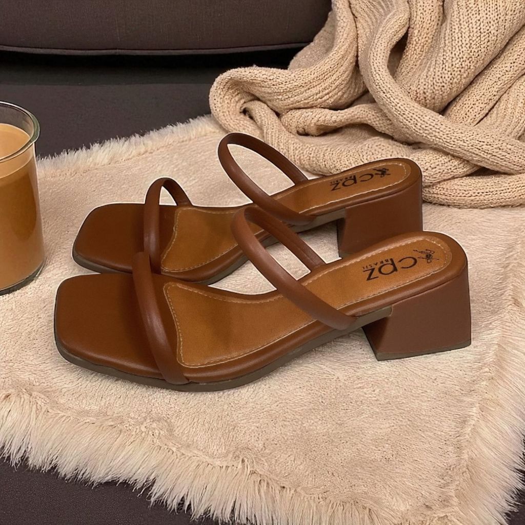 Sandália Feminina Salto Bloco de 5 CM Confortável Leve Bico Quadrado Elegante Casual Verão Dia a Dia em Oferta na Shopee