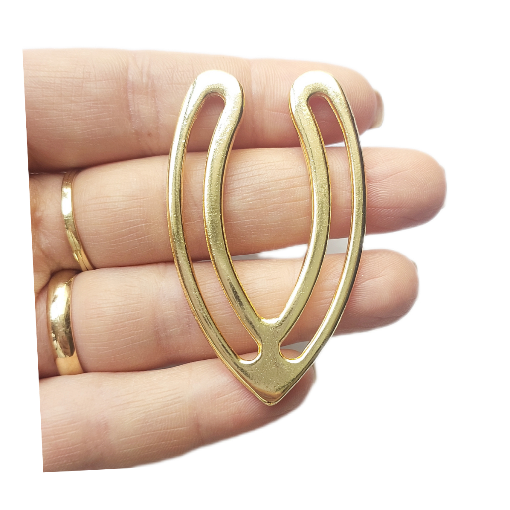Fivela Metal Modelo V Fechado cor dourado pacote com 2pçs 5pçs 10pçs em Oferta na Shopee
