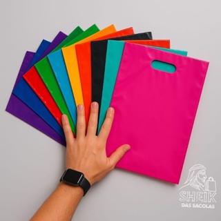 100 Un Sacolas Plasticas Boca De Palhaço Para Loja  20x30 - 30x40 - 40x50 - Sheik Sacolas Coloridas em Oferta na Shopee