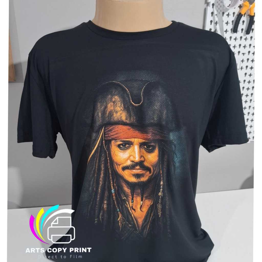 Camiseta Estampa  filmes- v de vingança-jack spaeeow-piratas docaribe-leonardo dicaprio-zeus-meduza-orc-t-shirt- Unissex