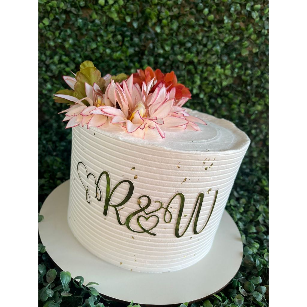 Topo de Bolo TOPO INICIAL DAS LETRAS EM DOURADO – Personalizado com Nome e Idade – Festa Infantil