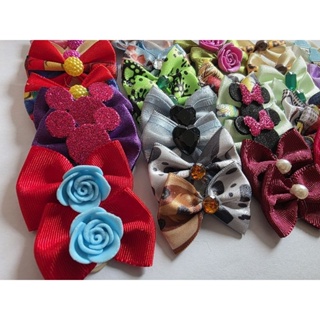 Lacinhos pet com elastico 10,20,30 ou 40 Lacinhos MÉDIO LUXO para pet / Laços pet / Banho e tosa em Oferta na Shopee