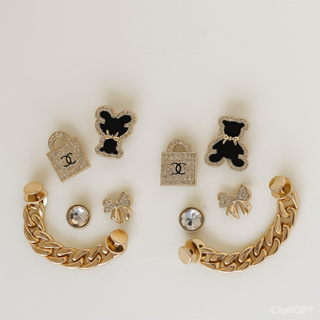 PINGENTE PARA BABUCHE KIT 10 BOTTONS PIN PARA BABUCHE URSO PRATA em Oferta na Shopee