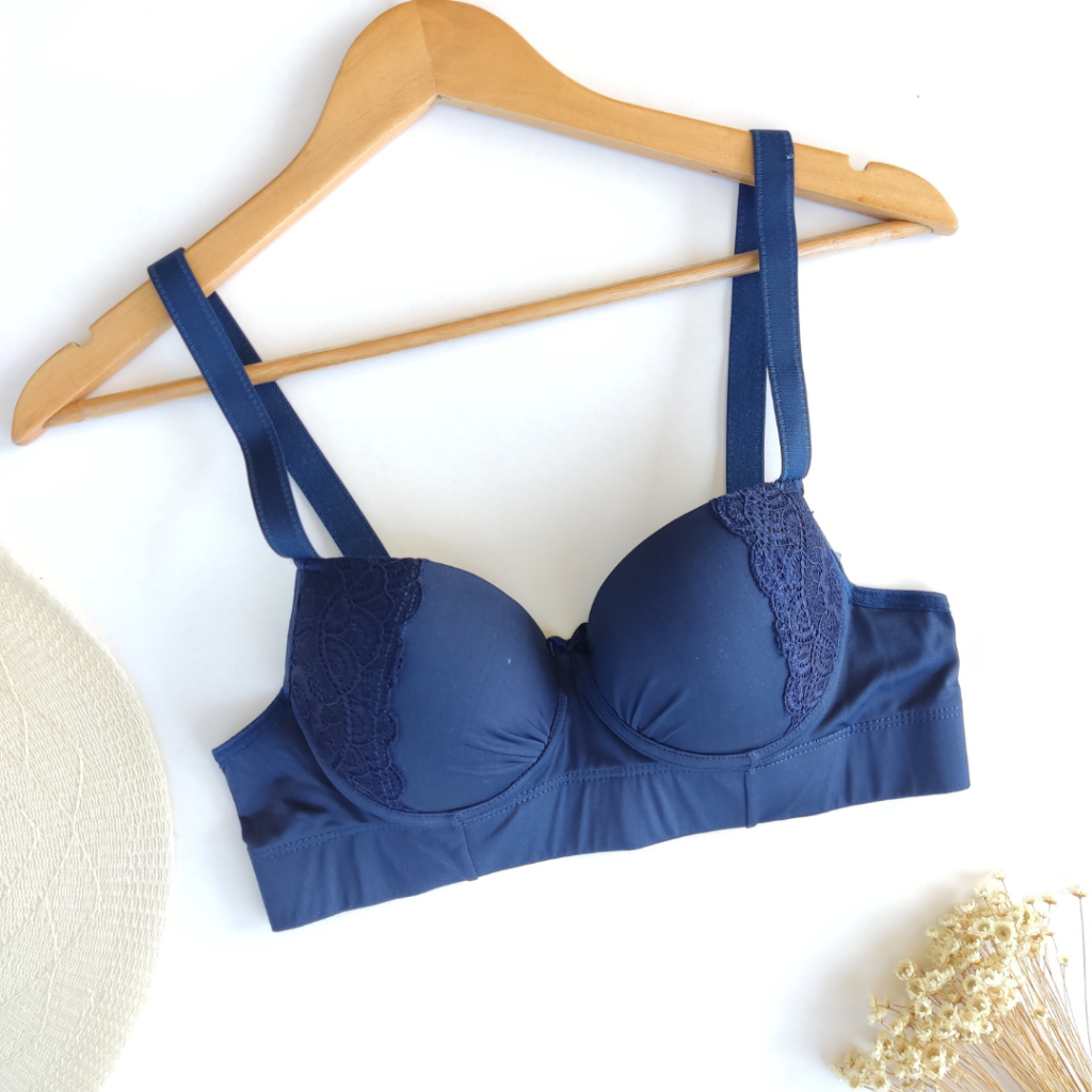Sutiã Reforçado Karina Slim com Bojo Aro de Metal Alças Largas Colchetes triplos em Oferta na Shopee