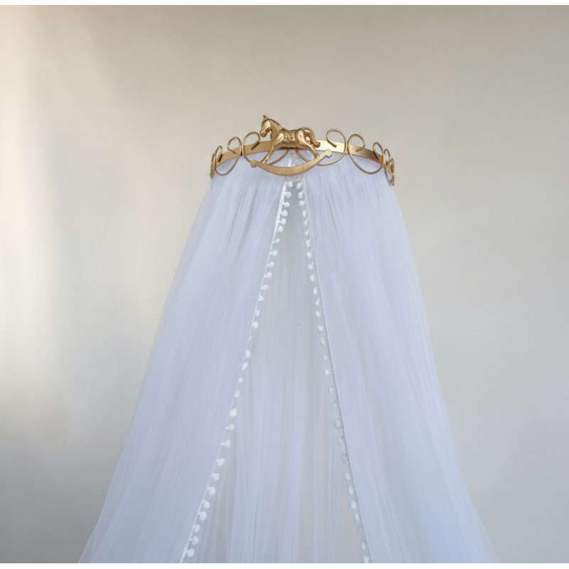 Dossel arabesco Cavalinho e Mosquiteiro Pompom Enxoval Berço