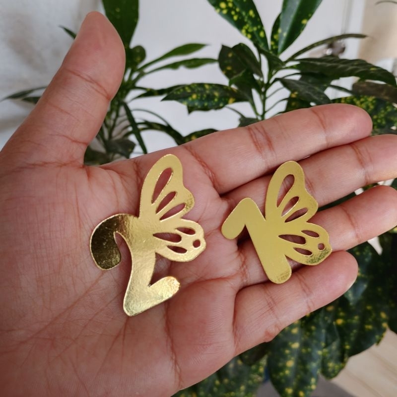kit apliques de números em lamicote dourado - decoração festa infantil e lembrancinhas jardim