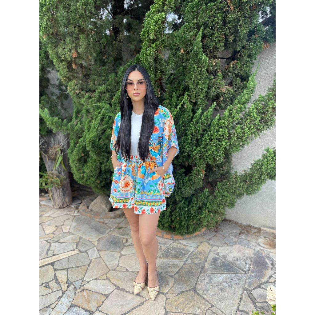 Conjunto 2 pc Feminino ( kimono quadrado+ short ) Estampa Inspiração FARM