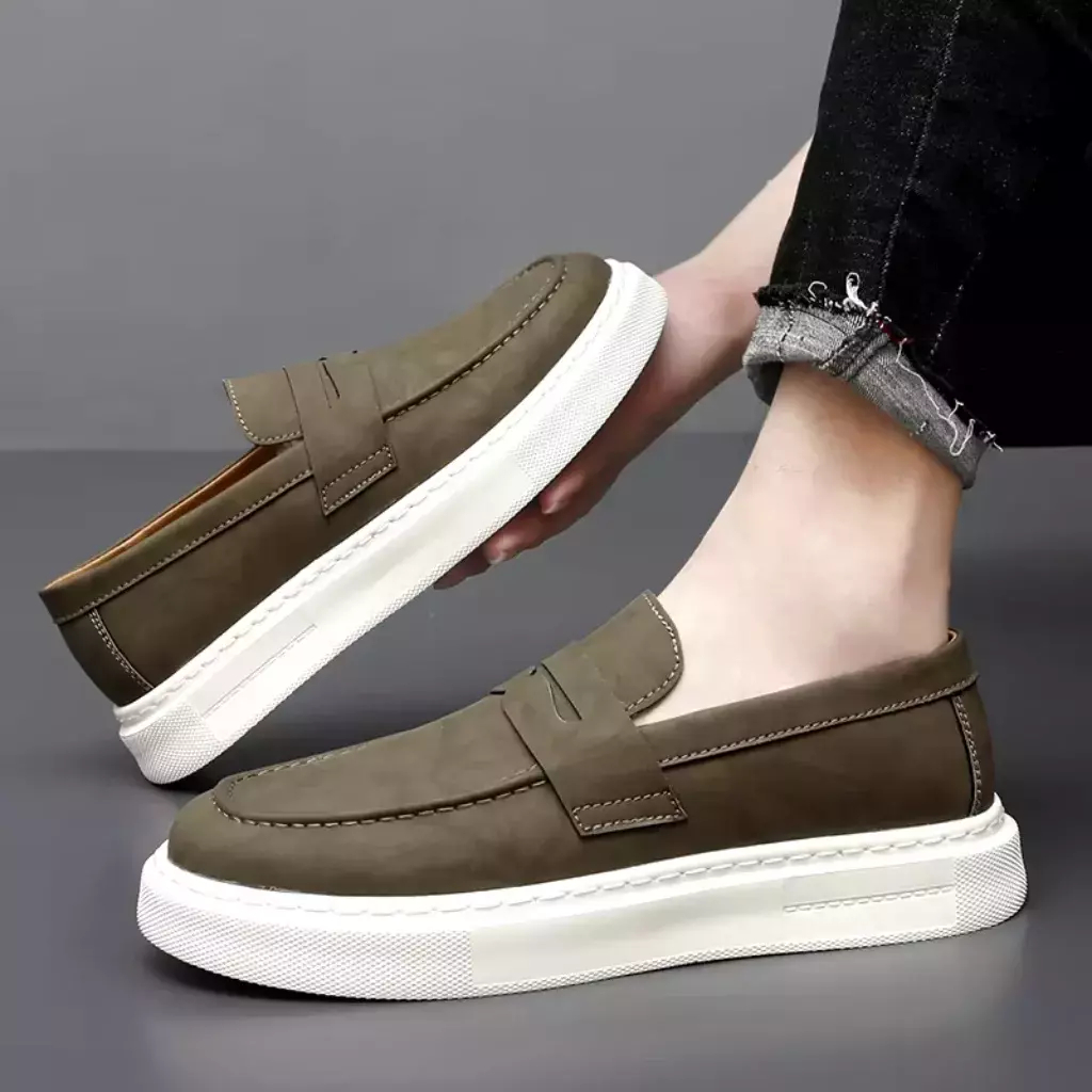 Tenis Sneakers Masculino Mocassim Sola Alta Macio Loafer Premium