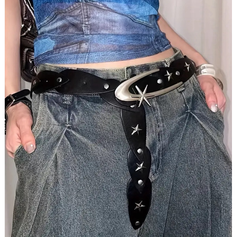 Cinto feminino country Punk y2k com fivela galaxia e Detalhes em Tachas de Estrela -Cinto versátil para mulheres
