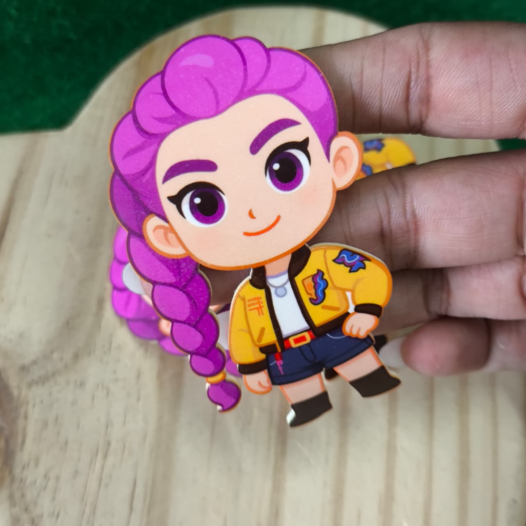 Aplique em Acrílico CURVADO Guerrei do K- P Menina  9 cm em Oferta na Shopee