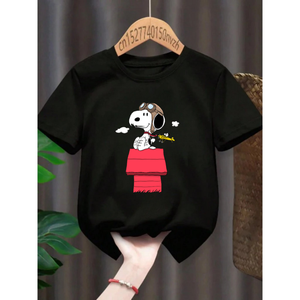 Camiseta Infantil/Juvenil Unissex  Snoopy Voador em Algodão 100% em Oferta na Shopee