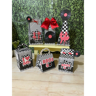 Kit Festa retro adulto - ANOS 60 - Lembrancinhas Aniversário - Caixinhas Personalizadas 3D - luxo - preto e branco
