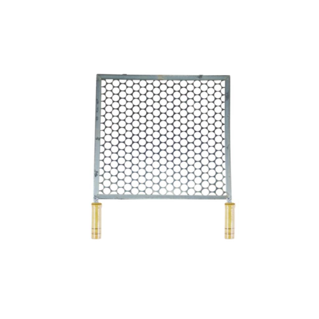 Grelha Galvanizada 40x40 Com cabo de Madeira