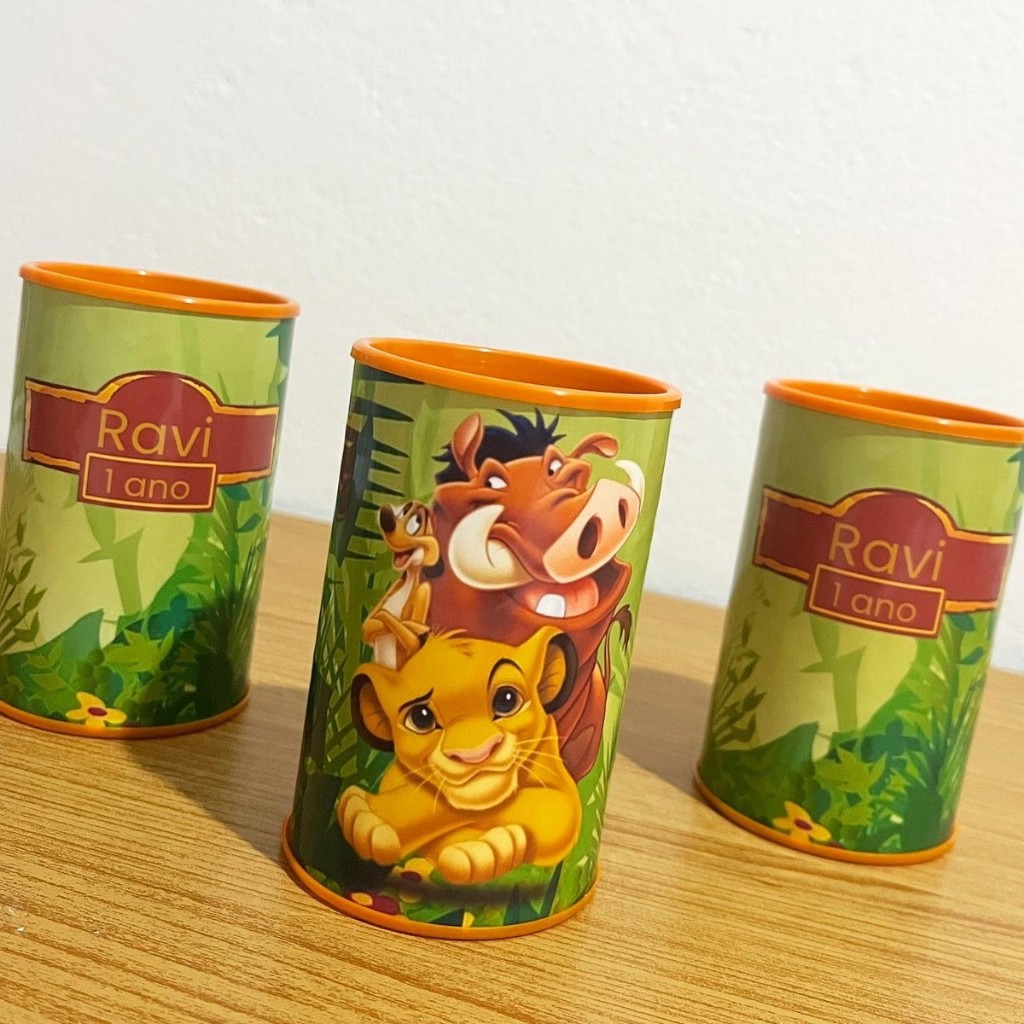 Cofrinho Personalizado com embalagem REI LEÃO+ laço- FAZEMOS EM TODOS OS TEMAS