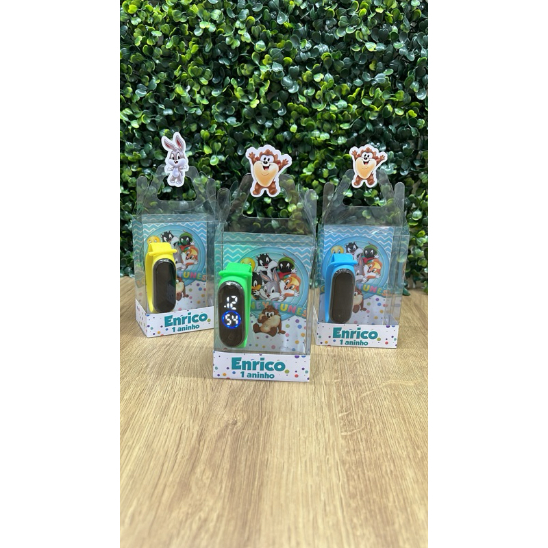 Lembrancinha Festa Infantil com Relógio LED – Caixa de Acetato Personalizada – Qualquer Tema