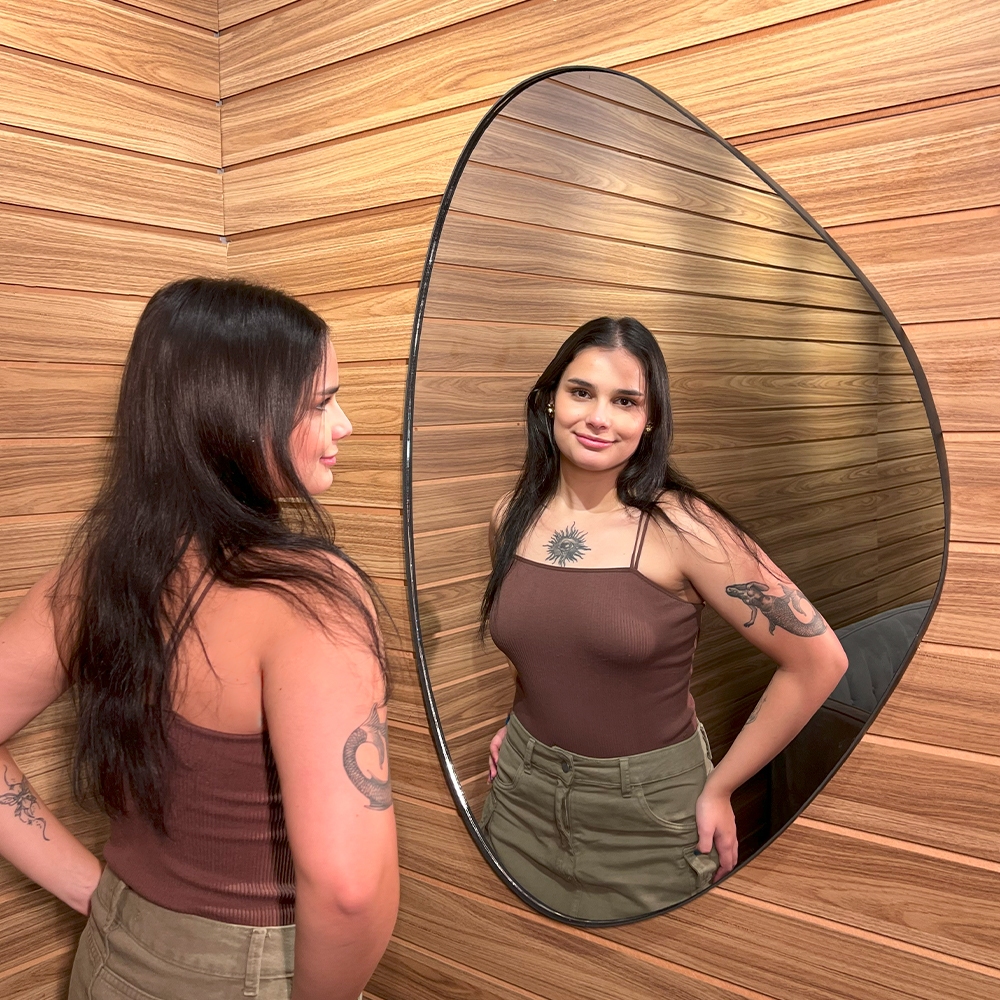 Espelho Decorativo Grande Organicor De Parede Modelo Glamour 100x70cm Preto em Oferta na Shopee