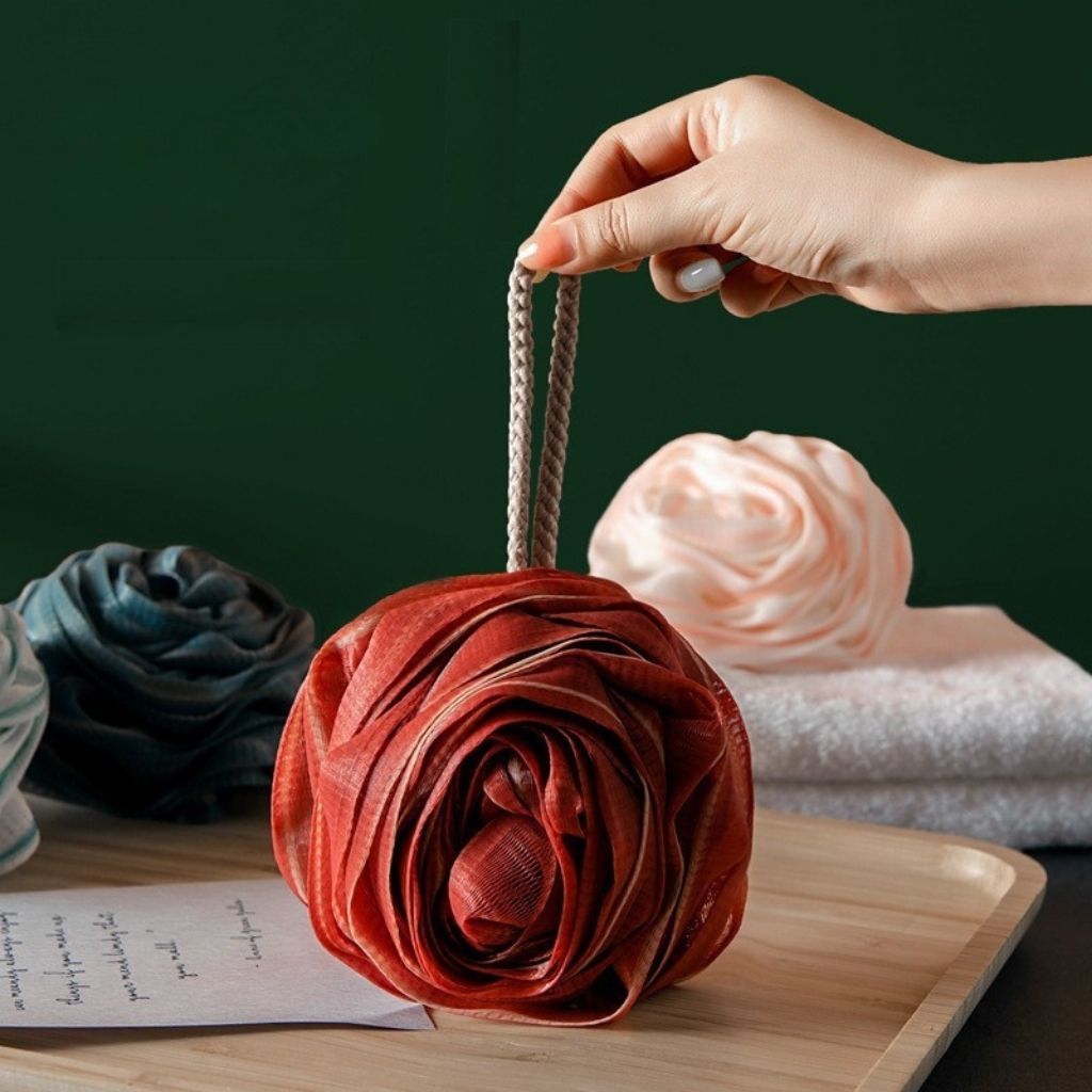Allmini - Bucha de Banho Chique Elegante Formato de Flor com Alça