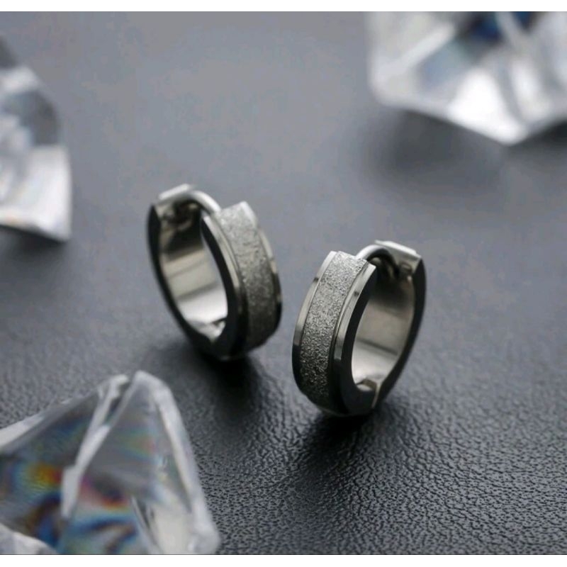 1 par de Brincos masculinos fashion e exclusivos em estilo simples prata, adequado para uso diário em aço inox