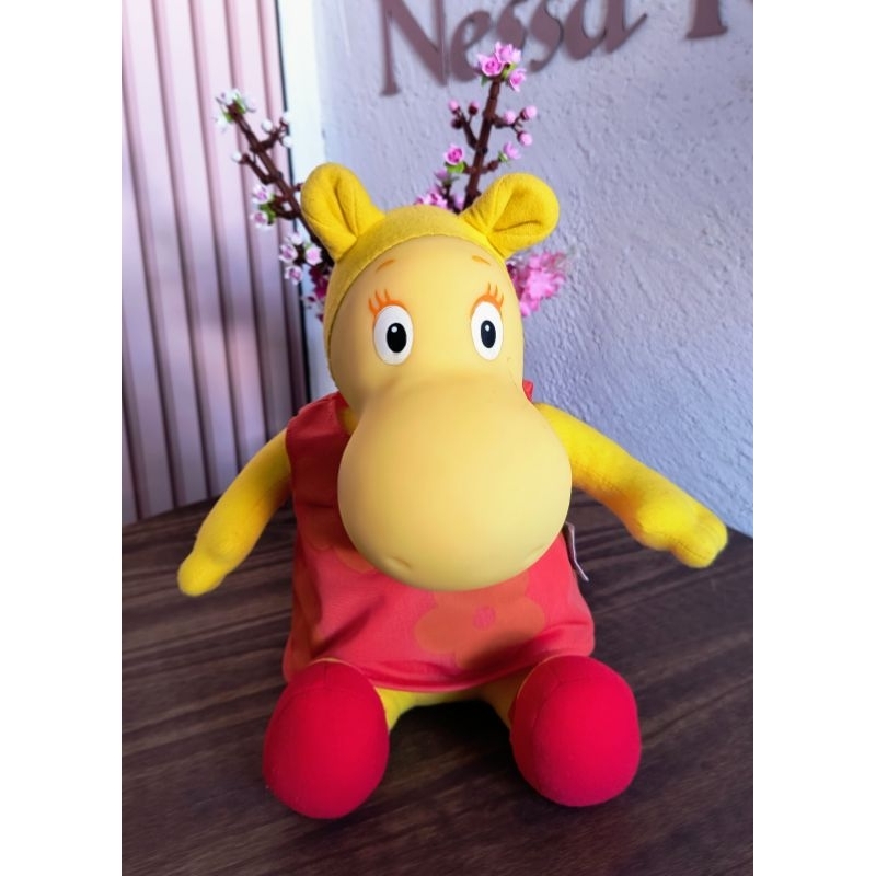 Pelúcia Tasha Backyardigans Multibrink - Usada