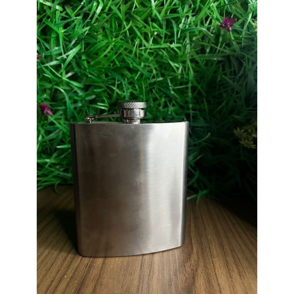 PORTA WHISKY / Cantil - Porta Bebida De Bolso Em Inox Personalizado com o seu nome ou sua Logo