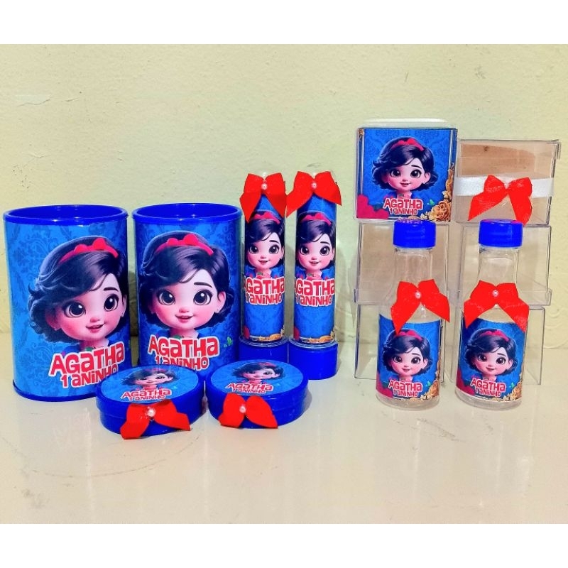 kit com 50 lembrancinha da Branca de Neve Cute , tubete, caixinha, garrafinha e cofrinho