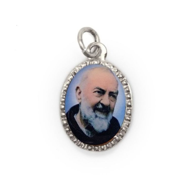Medalha São Padre Pio de Pietrelcina Alumínio Oval Prata - 2X1,3cm