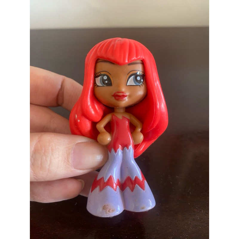 Boneca Bratz Action Heroez Shira Mini