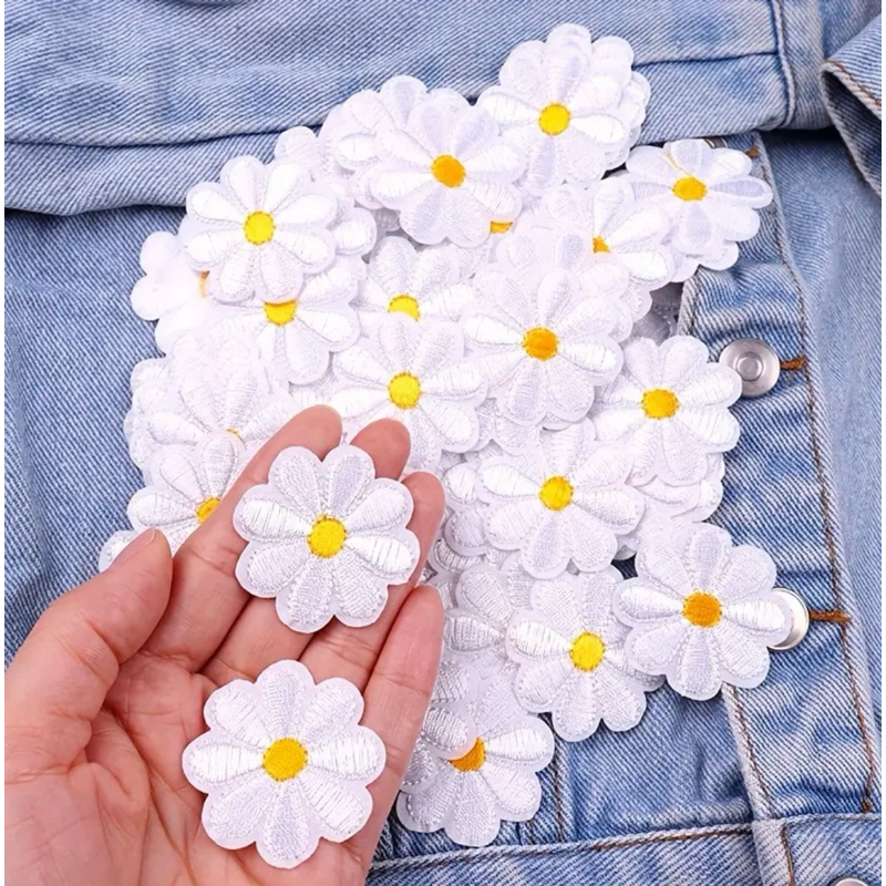 Patch Bordado Aplique Termocolante Adesivo de Roupa Tênis Tecido